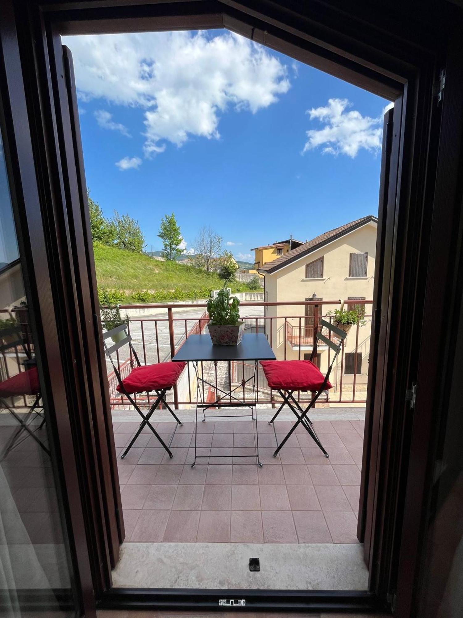 Apartament Il Nido Castel Di Sangro Zewnętrze zdjęcie